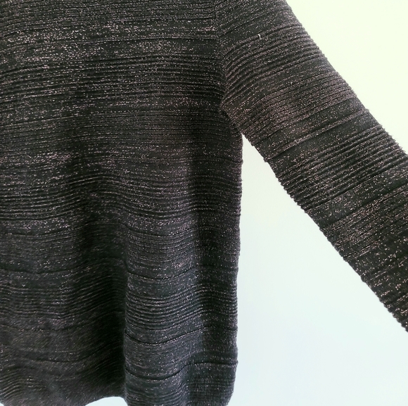 Melanie Lyne Pull-Over Knitted Shimmer Sweater Size M - Picture 4 of 8